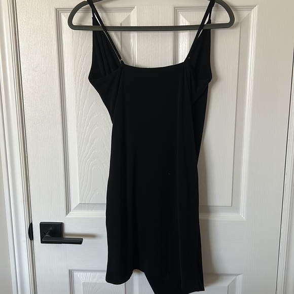 BUNDLE 3/$12 Forever 21 Fitted Mini Dress - Picture 7 of 9